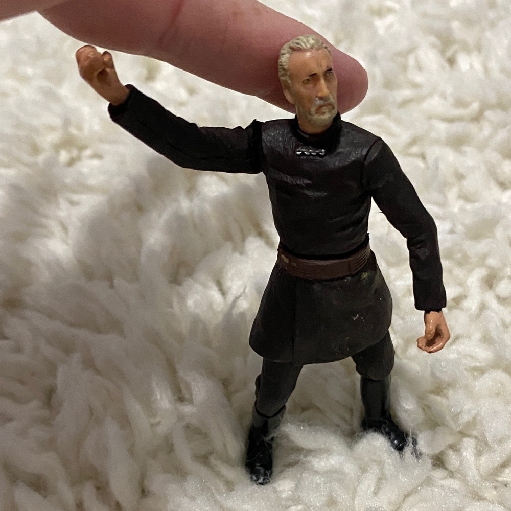 Vintage 2001 Star Wars Hasbro Count Dooku Action Figure collectors